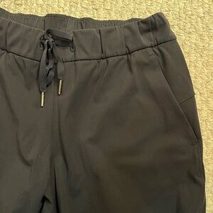 Lululemon crop city pants